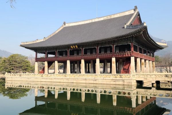 Gyeongbokgung Palace: Getting There, Admission Fees, Opening Hours