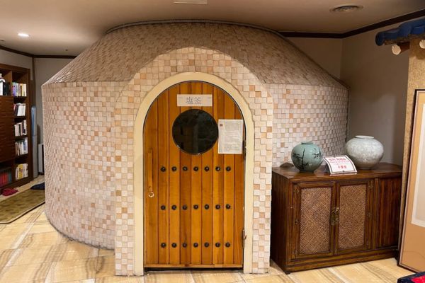 Relax at Insadong Spa & Sauna