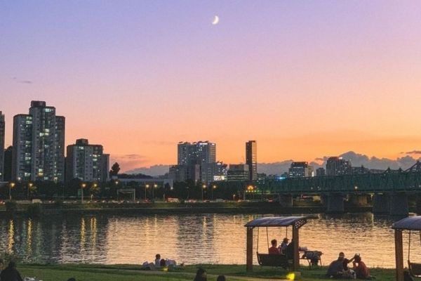 things to do in seoul in july