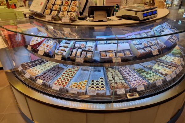 Shinsegae Centum City Busan: Getting There, Foods, Floor Guide, Shopping